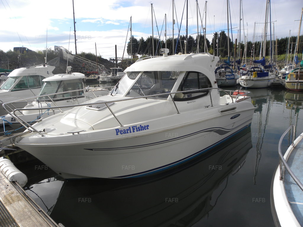 Beneteau Antares 7